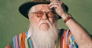 Leia mais sobre o artigo 13 discos para mergulhar no universo de Hermeto Pascoal