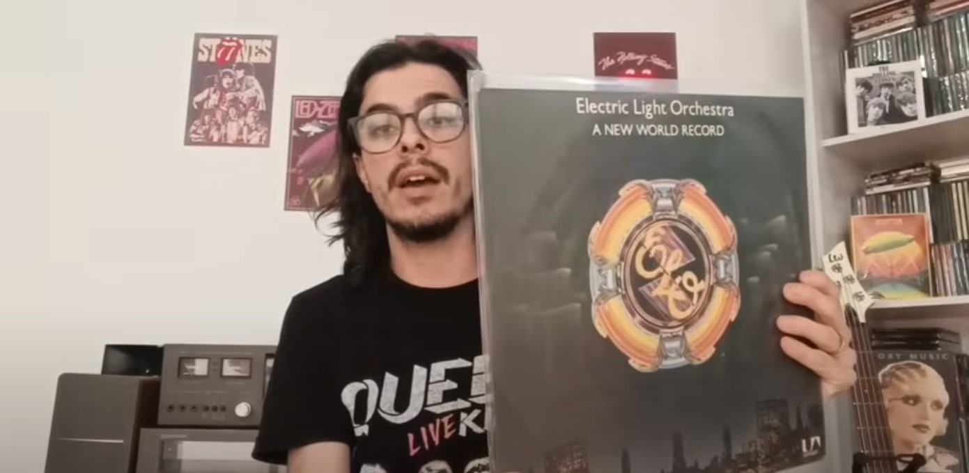 Leia mais sobre o artigo Mostrando toda coleção de discos de Rock!