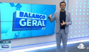 Leia mais sobre o artigo Vinil na TV: A Febre do Vinil em Fortaleza e o Encontro de Gerações na Estação das Artes