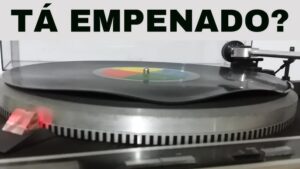 Leia mais sobre o artigo Salvação ou Tragédia? DJ Astek Testa o Método Caseiro para Desempenar Discos de Vinil!
