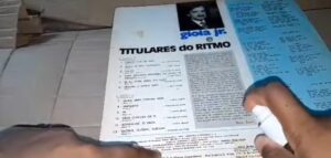 Leia mais sobre o artigo Cuidando e Recuperando Capa de Vinil